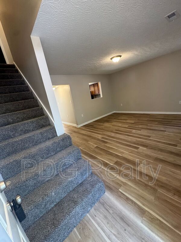 Photo - 1833 Scott Rd Apartment