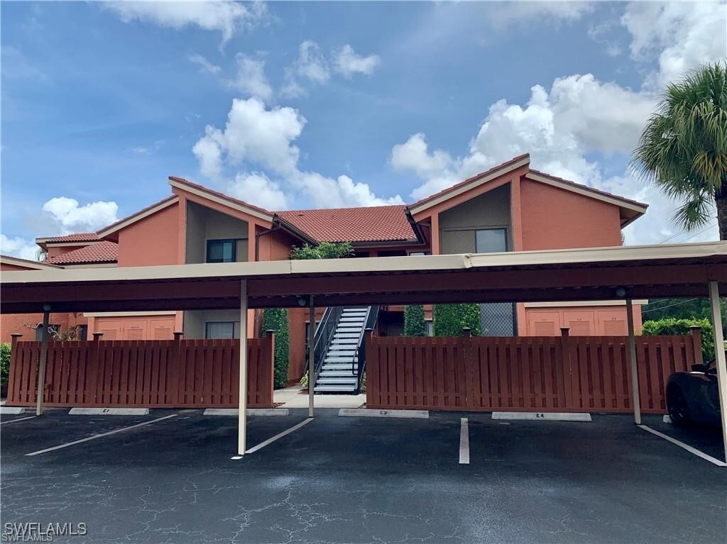 Foto principal - 124 Cypress Way E