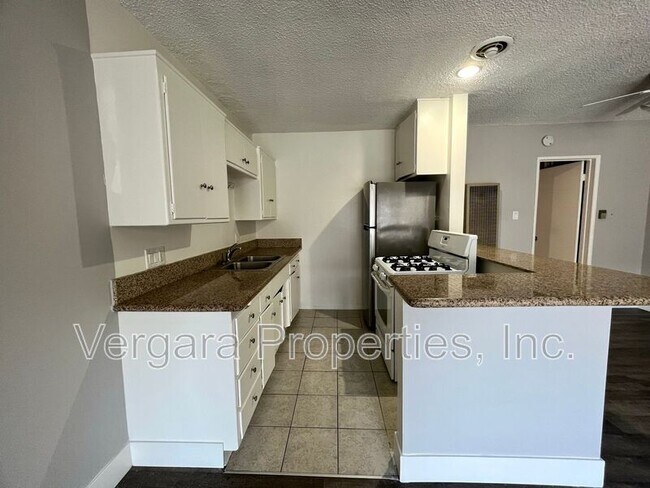 Foto del edificio - 5551 E 23rd St