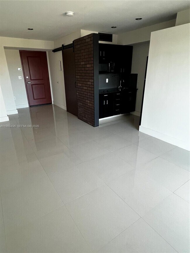 Foto del edificio - 5791 SW 72nd St