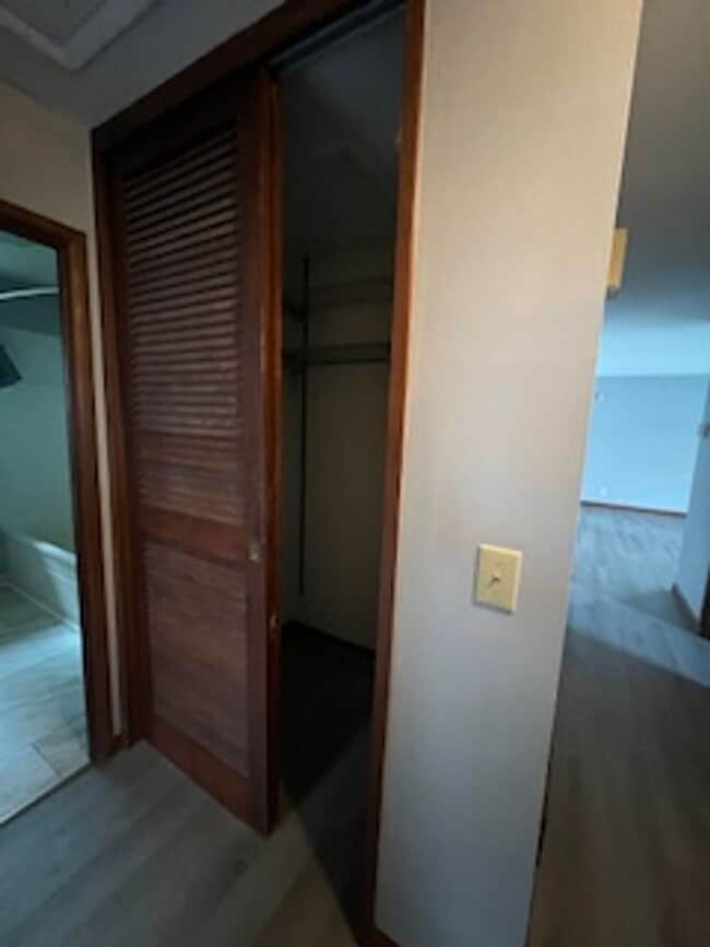Building Photo - 3 Bedroom House for Rent