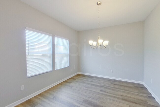 Foto del edificio - 7064 Foggy River Dr