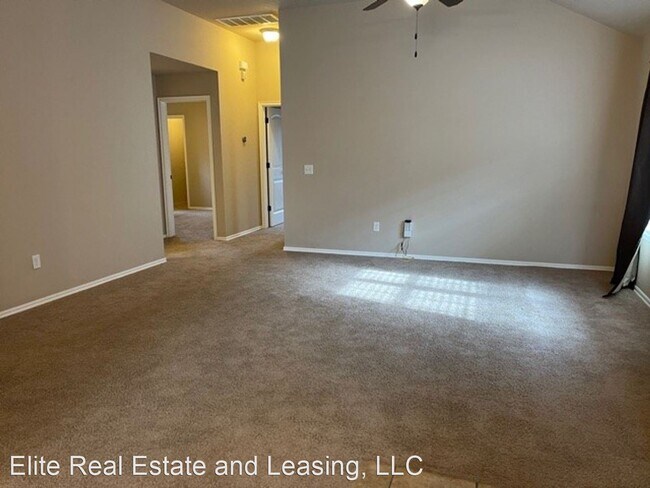 Foto del edificio - 12716 Heritage Oaks Dr