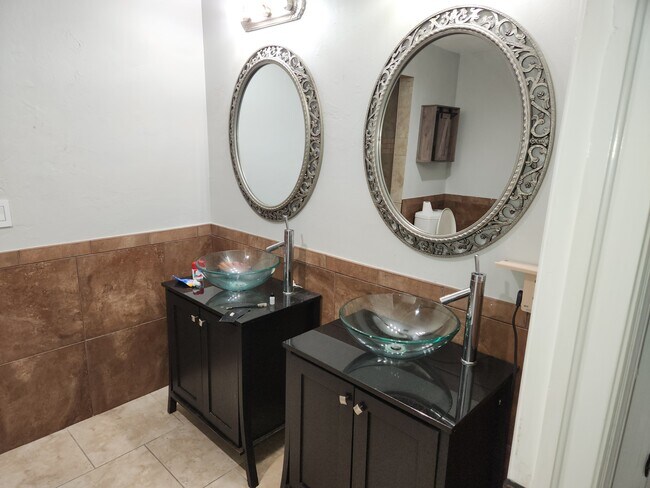 Baño principal - 408 SE 16th St