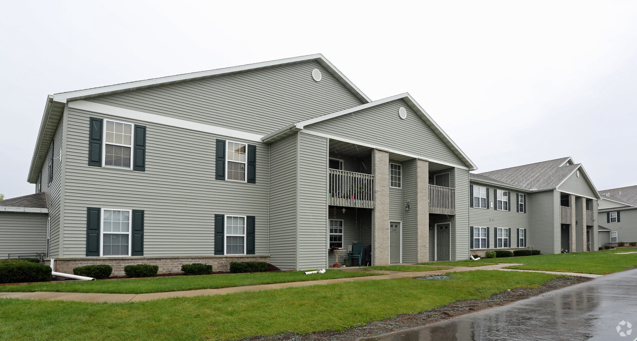 Primary Photo - Fox Lane Apartments