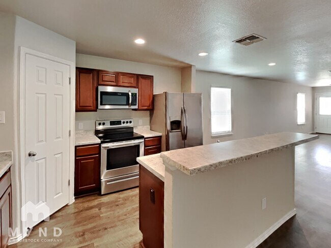 Foto del edificio - 7532 Rose Robin Run Ct
