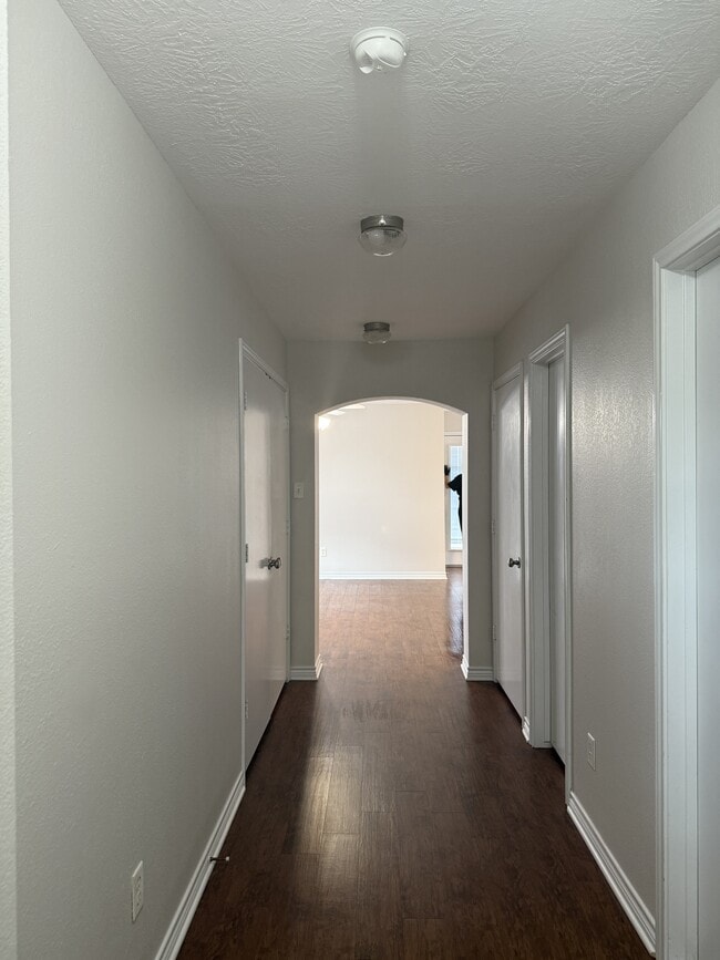 Foto del edificio - 4039 Southern Trace Dr