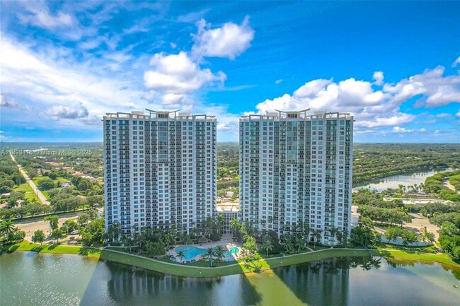 Foto del edificio - 2681 N Flamingo Rd