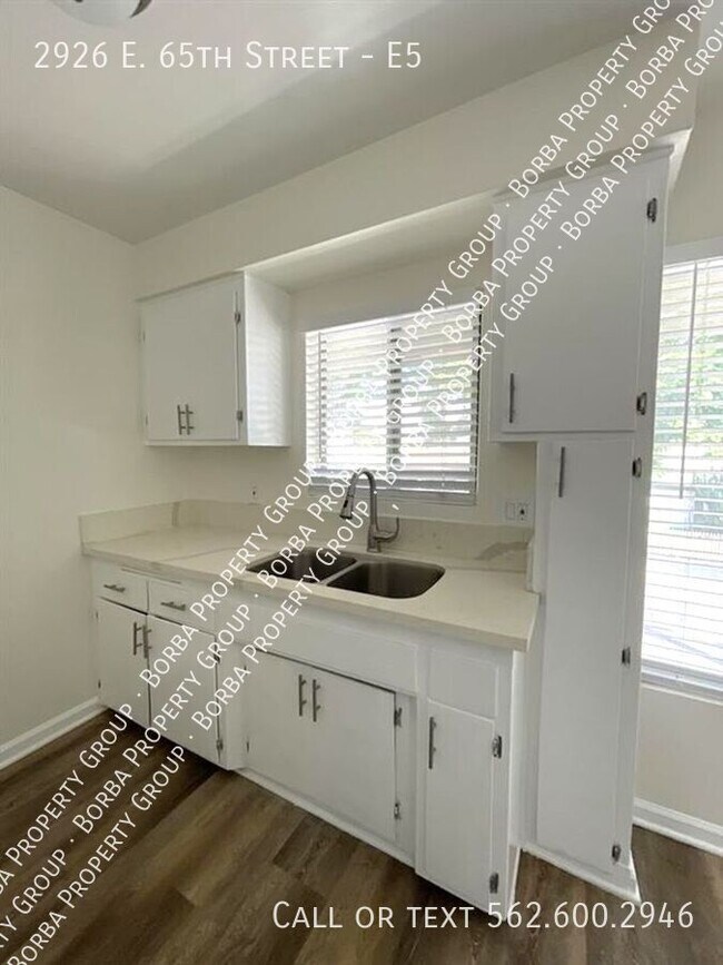 Photo - 2926 E 65th St Apartment