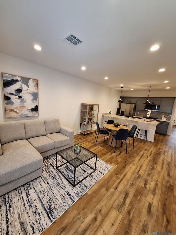 Foto del edificio - 14810 Jefferson Hwy