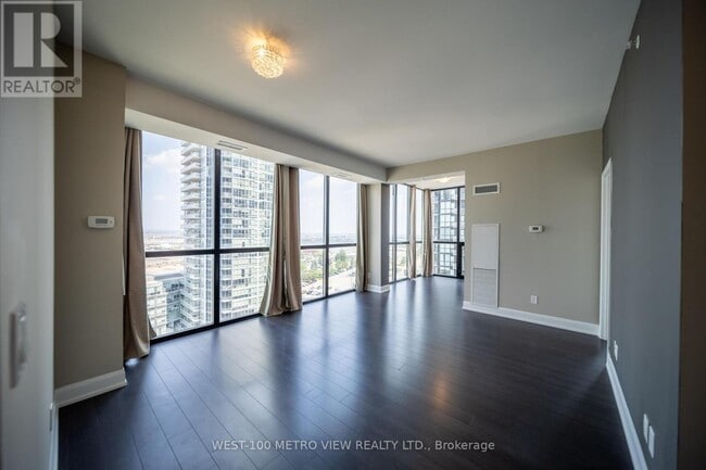 Building Photo - 2910 Hwy 7