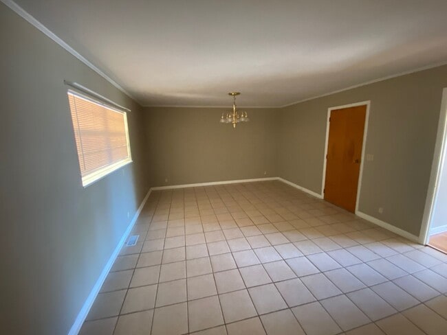 Building Photo - 326 Homewood Ave