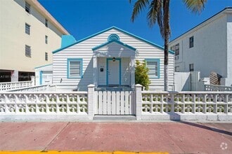 Building Photo - 7835 Harding Ave