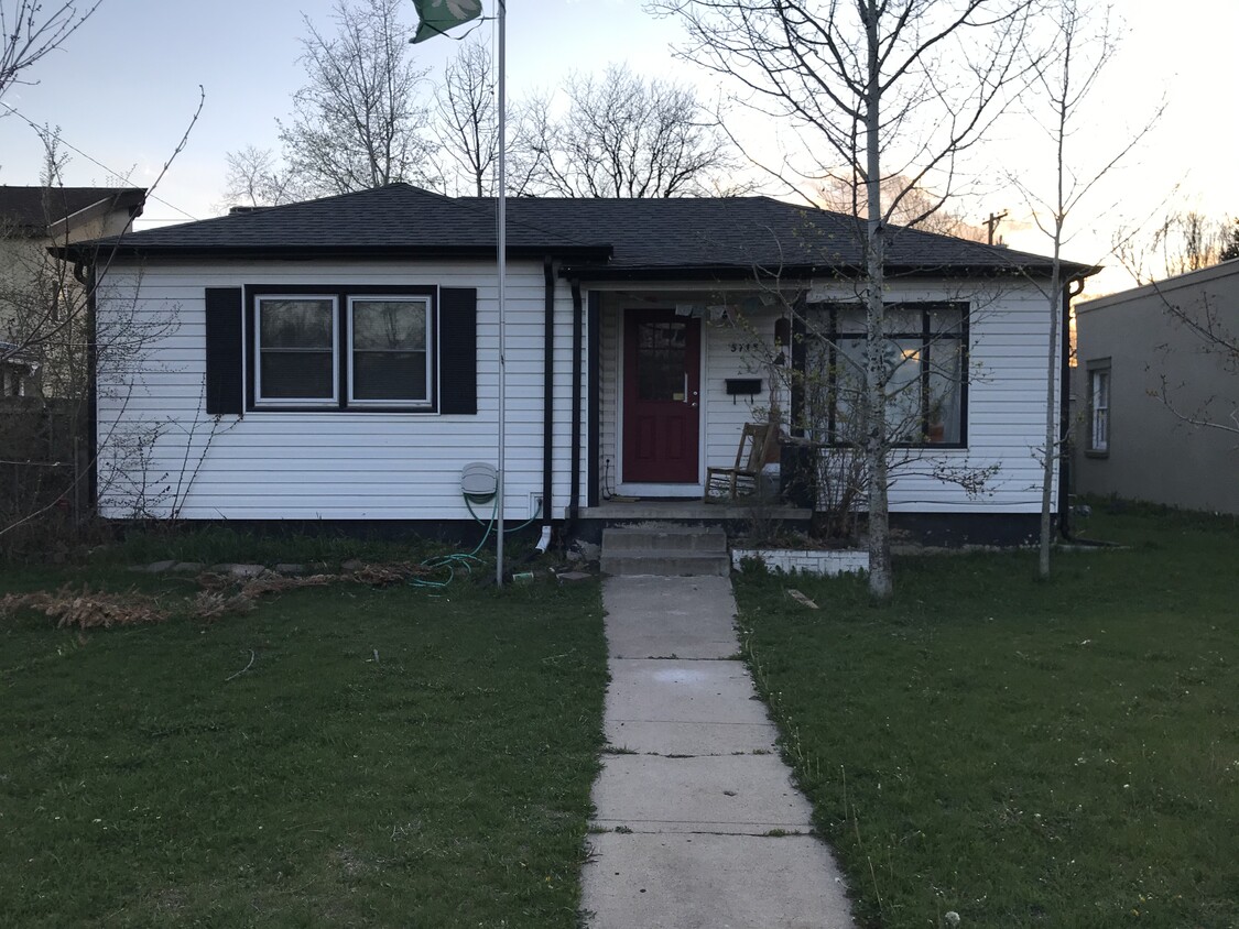 Foto principal - 5715 Allison St