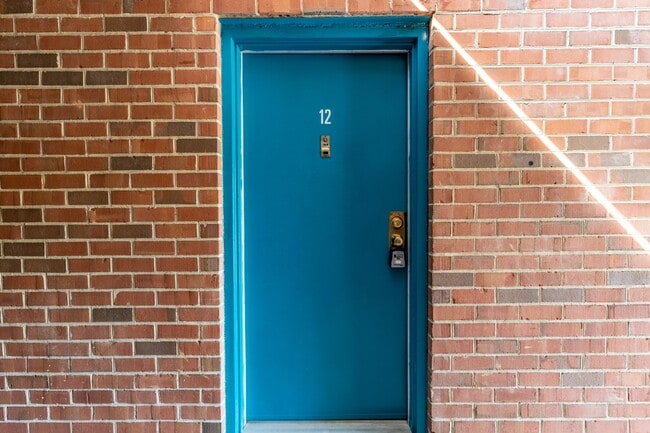 Building Photo - 137 Green Turtle Ln