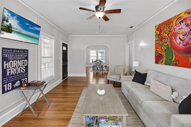 Foto del edificio - 3315 Rogers Ave