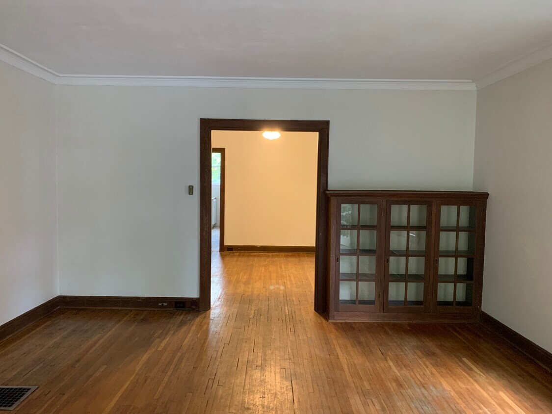 Foto principal - 125 Clinton Heights Ave