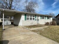 1895 Curtis Ct
