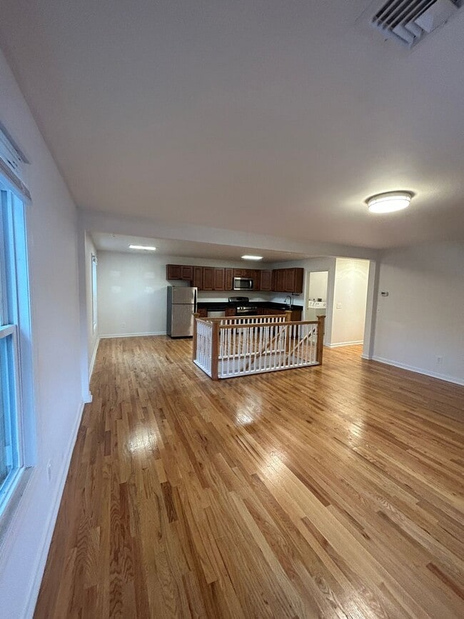 Foto del edificio - 519 Asbury Ave