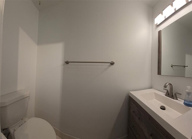 Foto del edificio - 10548 NW 6th St