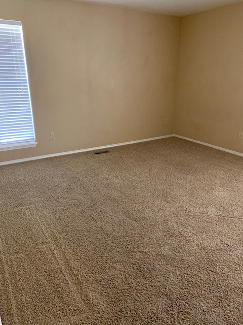 Foto del edificio - 12349 Cedar Springs Ln