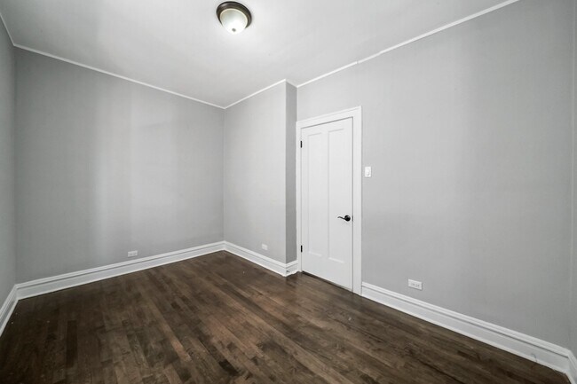Foto del edificio - 4730 S Komensky Ave