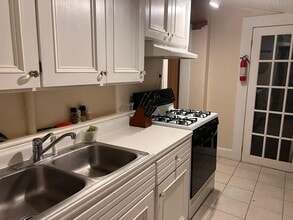 Building Photo - 3313 W Kiowa St