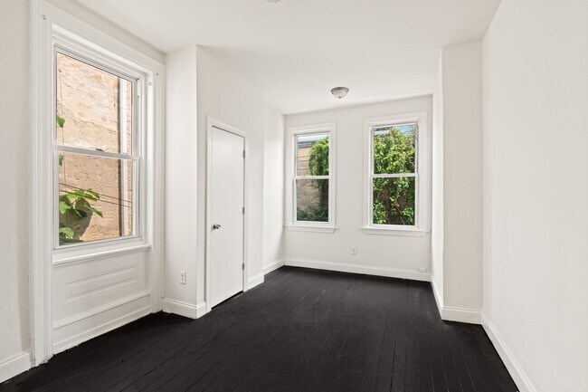 Foto del edificio - 2123 N 17th St