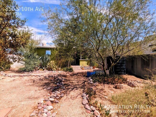 Building Photo - 2Bd/2Ba Beautiful Home + Desert Landscapin...