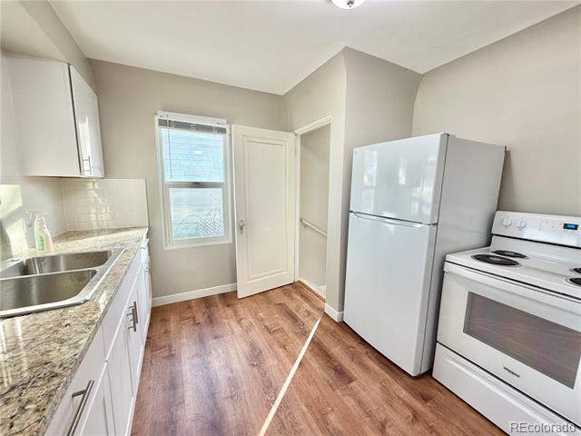 Foto del edificio - 3785 S Grant St