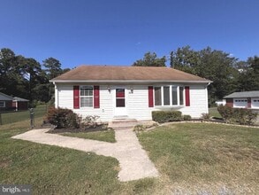 Building Photo - 42802 Higgs Ln
