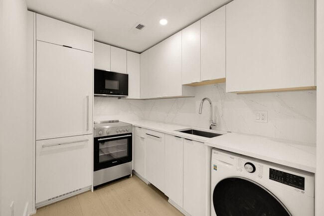 Interior Photo - The Windsor - Kalorama