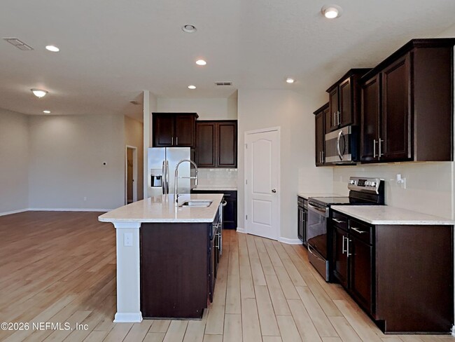 Building Photo - 15662 Chir Pine Dr