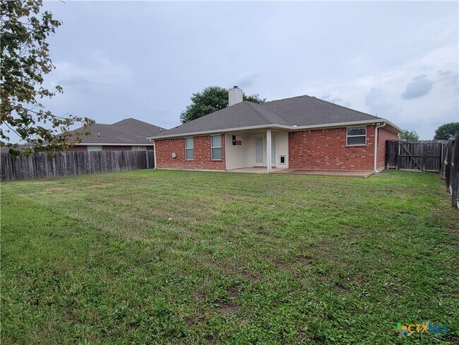 Building Photo - 3604 Republic of Texas Dr