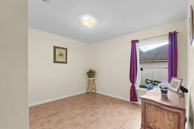 Foto del edificio - 237 N Hidden Tree Dr