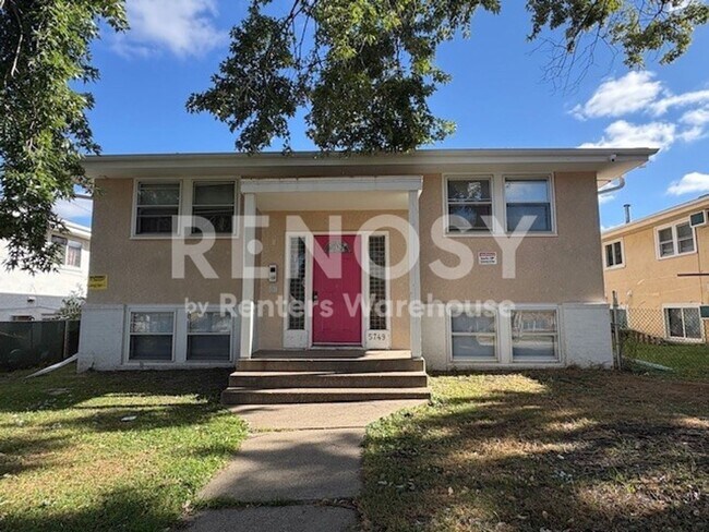Foto del edificio - 5749 33rd Ave S