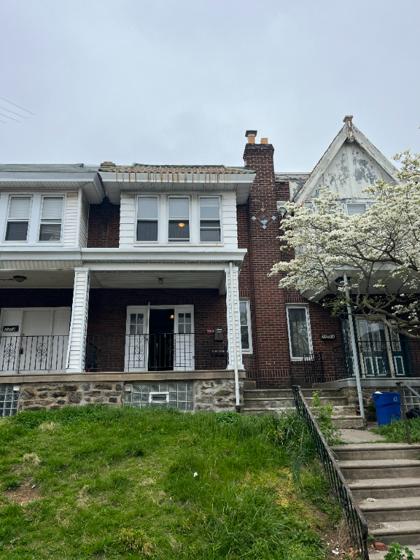 Primary Photo - 7216 Glenloch St