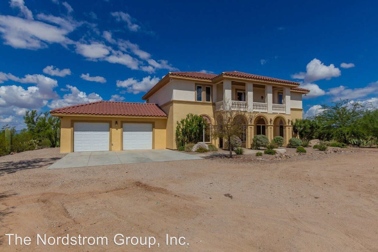 Primary Photo - 4 br, 3.5 bath House - 5325 N Sandario Rd.