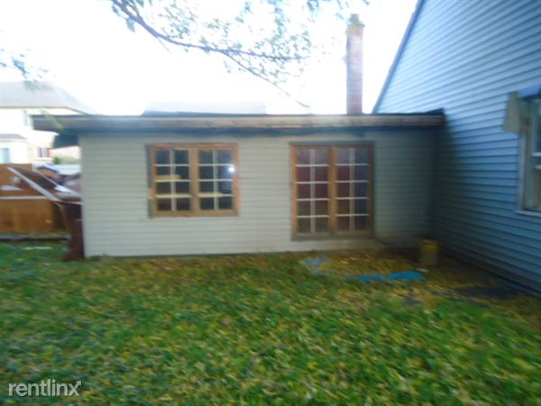 Building Photo - 27248 Barbara Ct