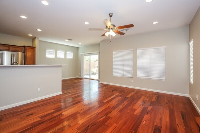 Building Photo - 6231 Blushing Willow St