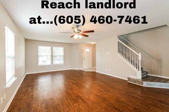 Building Photo - 8652 Orchard Grove Ln