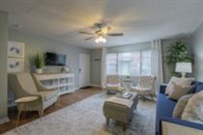 Foto del edificio - 4110 Clark Ave