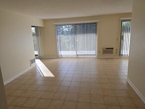 Building Photo - 45 Eagle Crest Dr