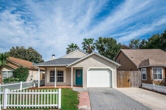 Building Photo - 52 Rue D Honfleur