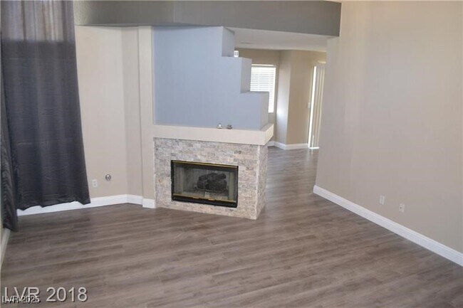 Foto del edificio - 8006 S Counterpoint Ln
