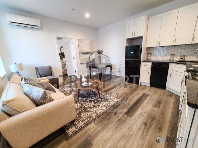 Photo - 4732 Longshore Ave Apartment