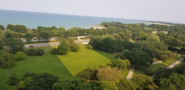 Foto del edificio - 5415 N Sheridan Rd