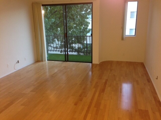 2 habitaciones, 2 baños (Unidad 201) - 350 N Oakhurst Dr