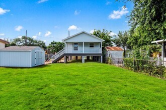 Building Photo - 5423 Avenue R