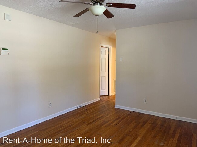 Foto del edificio - 3 br, 1 bath House - 1103 Brentwood Street